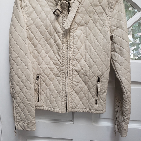 M.L.L.P  faux leather jacket like new - Picture 2 of 6